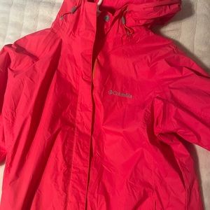 Columbia wind breaker  jacket.